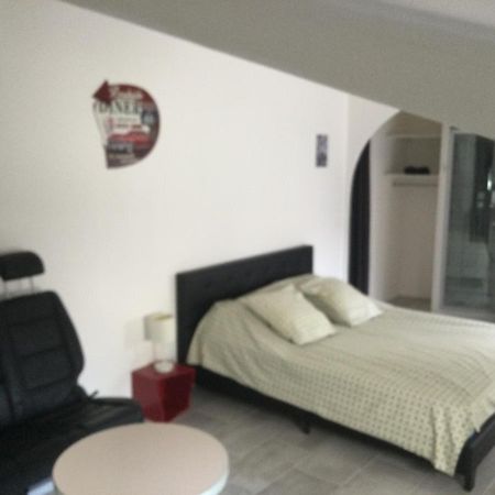Castel&Letti Bed & Breakfast แอกด์ ภายนอก รูปภาพ